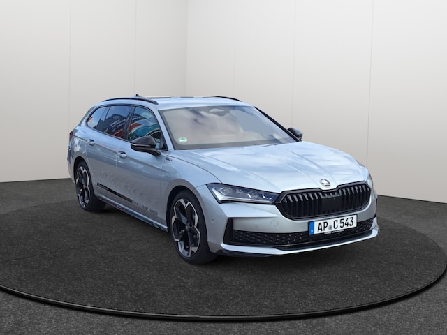 Skoda Superb 2.0 TSI 4x4 Combi Sportline