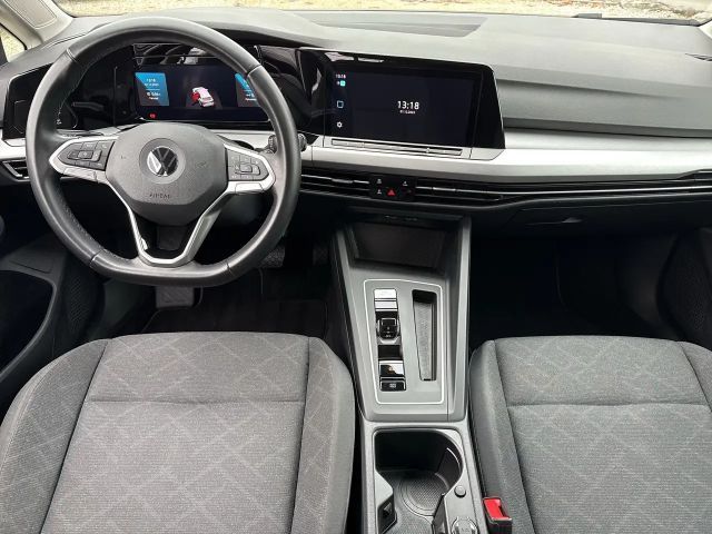 Volkswagen Golf DSG Life Variant