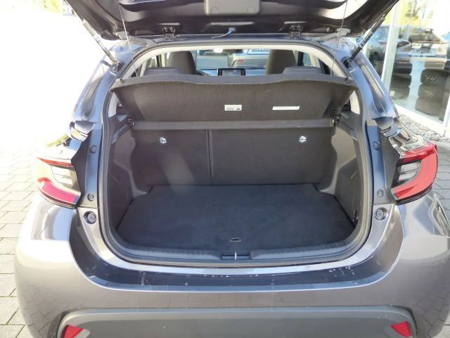 Toyota Yaris 1.5 VVT-iE Klimaautom. LED SHZ Alu