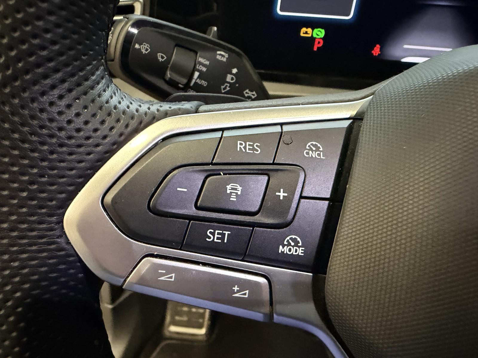 Volkswagen Tiguan 1.5 eTSI DSG Max Pro R-Line