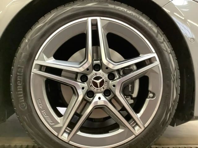 Mercedes-Benz A 200 AMG Line