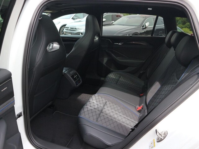 Volkswagen Passat DSG R-Line Variant