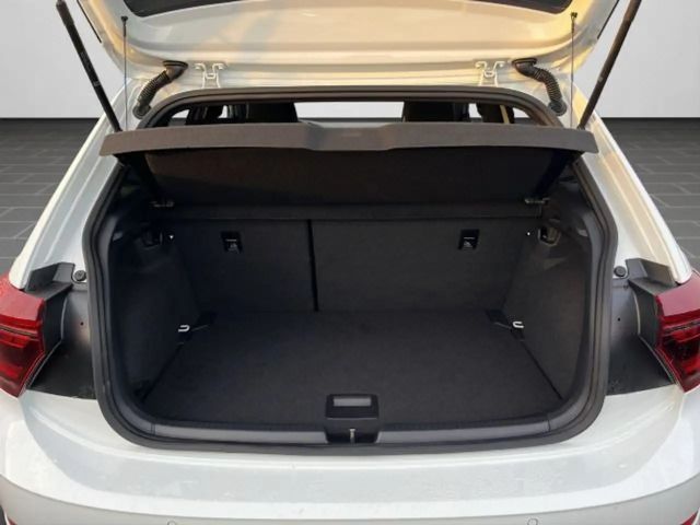 Volkswagen Polo 1.0 TSI DSG R-Line