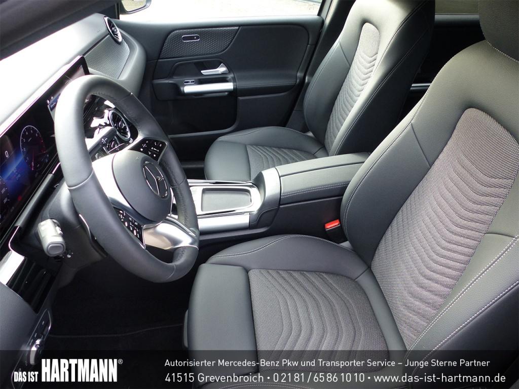 Mercedes-Benz B 180 Progressive Sedan