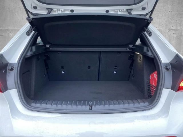 BMW 118 118i M-Sport Sedan