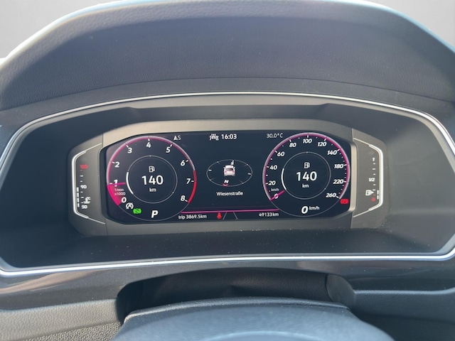 Volkswagen Tiguan 1.5 TSI DSG IQ.Drive R-Line