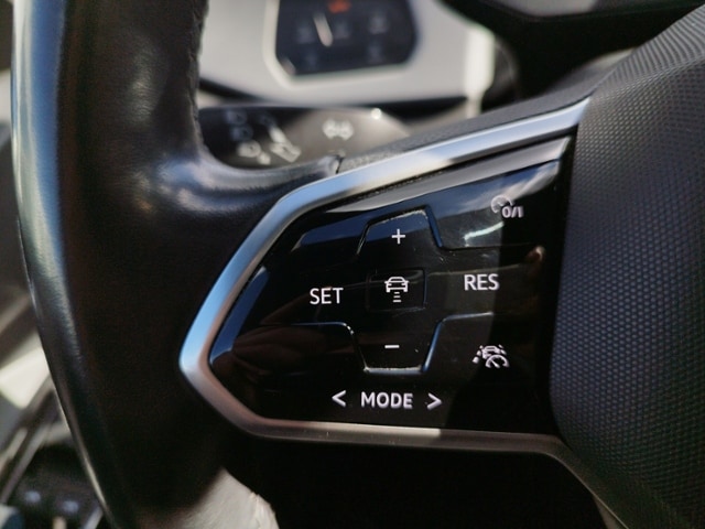 Volkswagen ID.3 Tour Matrix/Navi/HuD/RFK/SHZ/Carplay KLIMA LED ALU