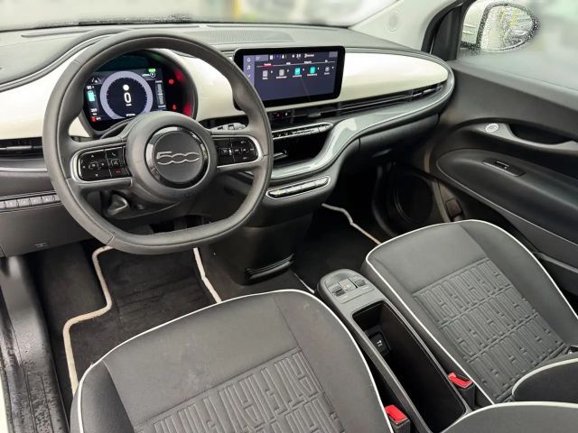 Fiat 500e 42 kWh