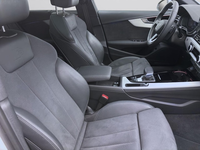 Audi A4 35 TDI Avant S-Line S-Tronic