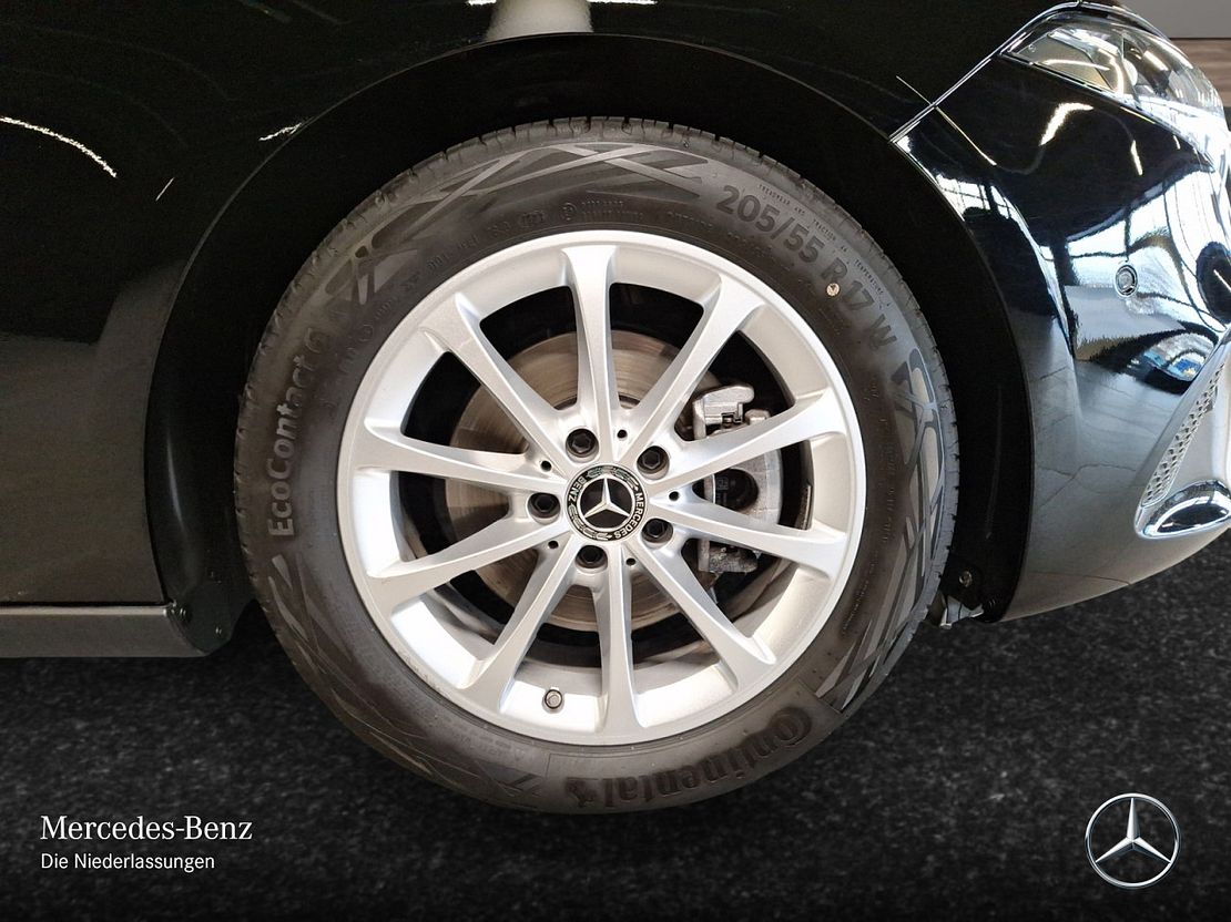 Mercedes-Benz A 200 A 200 d