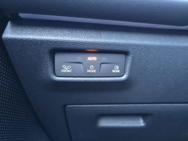 Volkswagen Tiguan 1.5 eTSI Plus