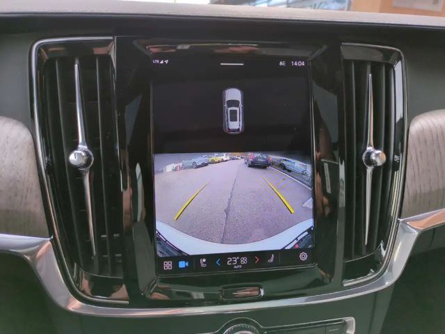 Volvo V90 AWD Dark Plus Recharge