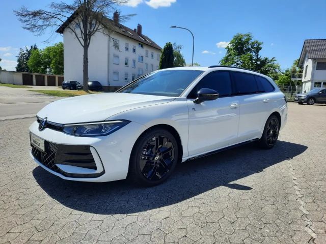 Volkswagen Passat 4Motion R-Line Variant