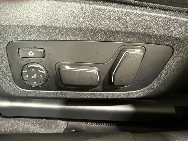 BMW 330 330e M-Sport Touring