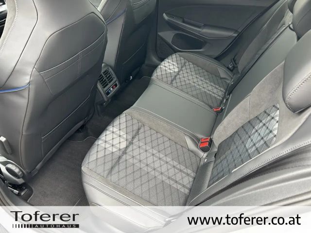 Volkswagen Golf DSG Sport