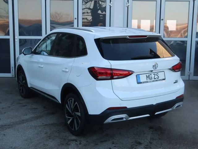 MG ZS Luxury