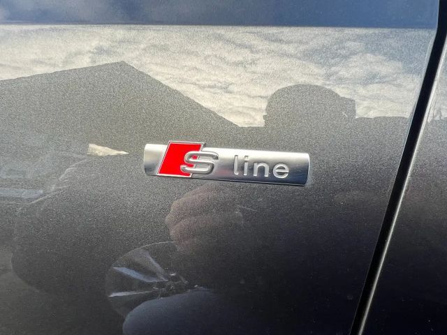 Audi A4 35 TFSI Avant S-Line