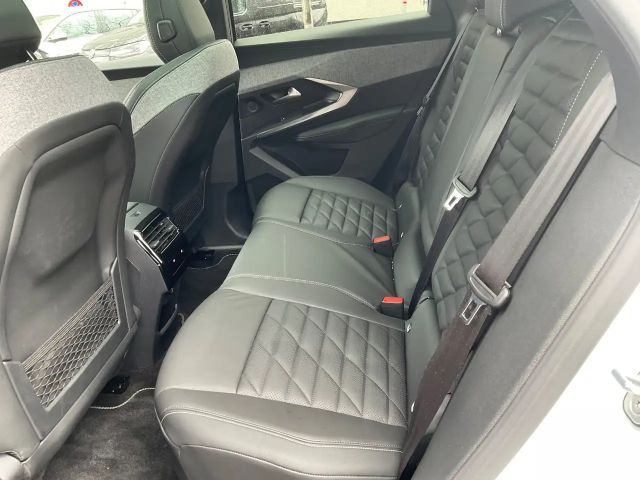 Peugeot E-3008 GT-Line