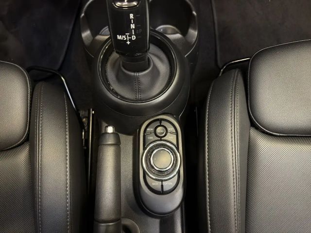 MINI Cooper Cabrio *** CABRIO *** CLASSIC TRIM *** AUTOMATIK ***