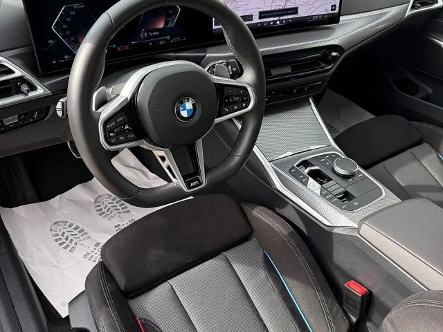 BMW 330 330i