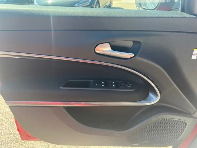 Fiat 600e Elektro RED