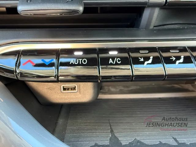 Fiat 500e +Klimaaut.+Tempomat+Spurhalte.+Schildererkennung