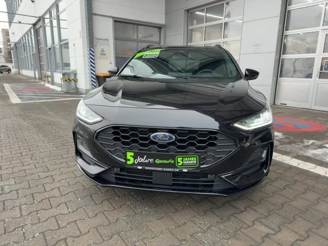 Ford Focus ST Line Wagon