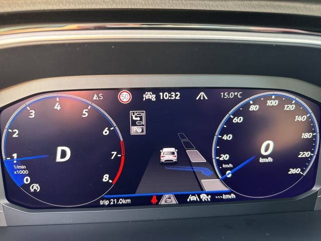 Volkswagen T-Roc T-ROC 1.5 E2 R-L  BT110 TSID7F