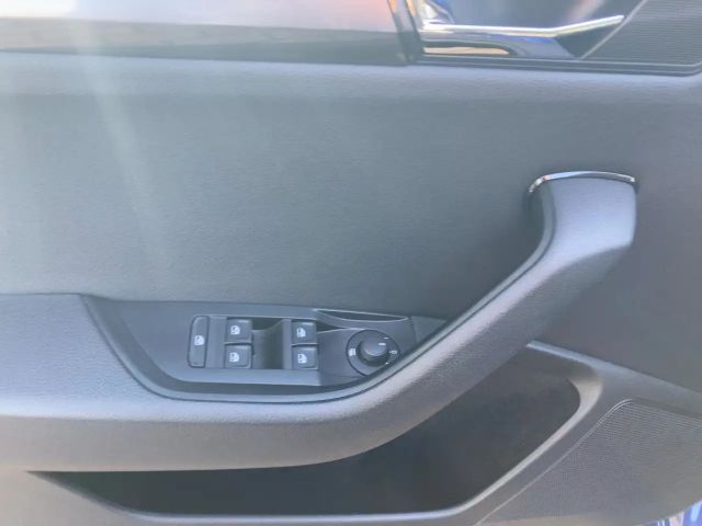 Skoda Superb 1.5 TSI ACT Active Combi