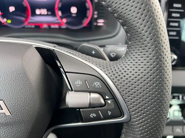 Skoda Karoq 2.0 TSI 4x4 Sportline