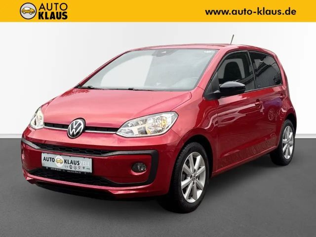Volkswagen up! Active