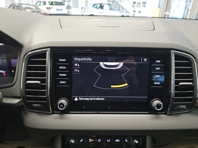 Skoda Karoq Climatronic,Alu,AHK ankl.,Sitzhzg,LED-Sch