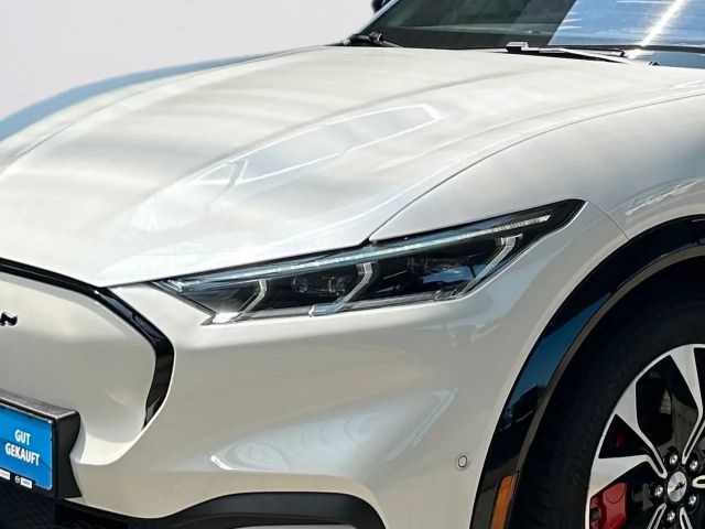 Ford Mustang Mach-E AWD