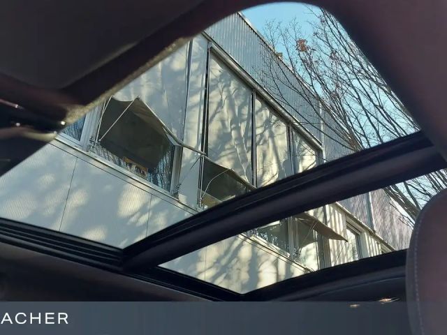 BMW 330 330e M-Sport Touring