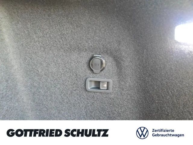 Volkswagen Golf DSG Variant