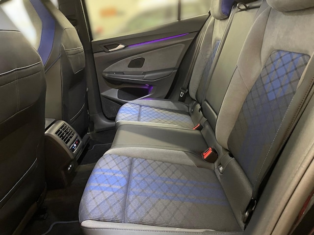 Volkswagen Golf 2.0 TSI Golf VIII