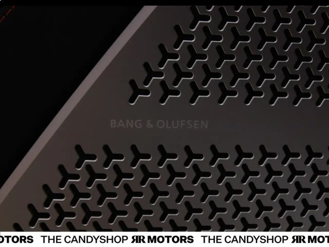 Lamborghini Urus URUS SE *Neuwagen*panoramic_roof*36Km*