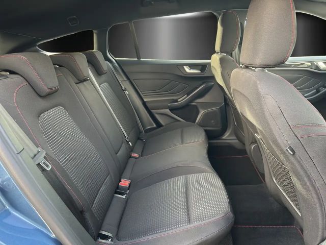 Ford Focus ST Line