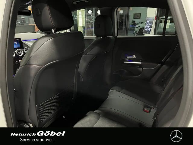 Mercedes-Benz GLA 200 AMG Line