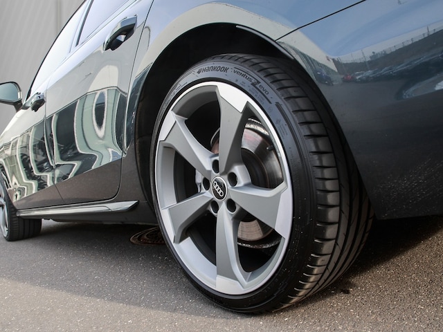 Audi A4 35 TDI Avant S-Tronic