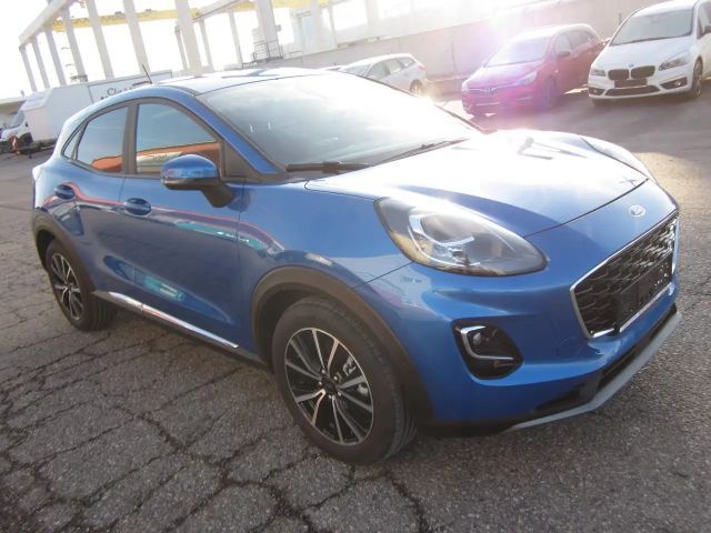 Ford Puma EcoBoost Titanium