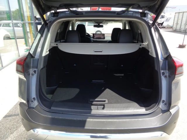 Nissan X-trail AWD Tekna