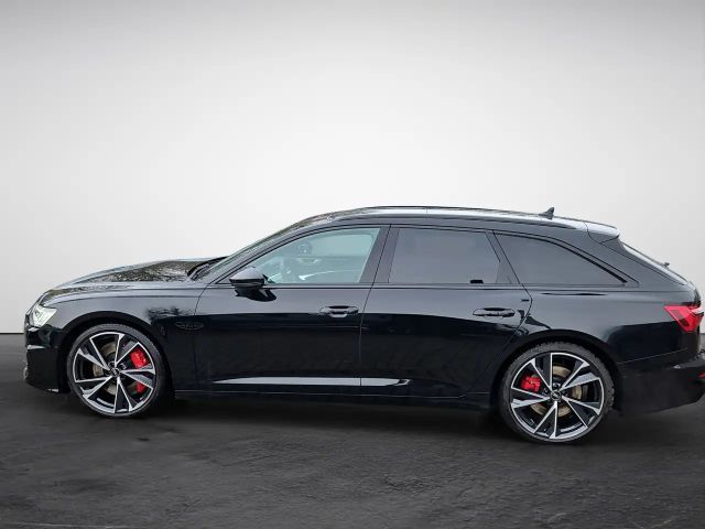 Audi S6 Avant Quattro