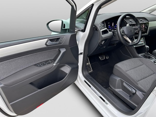 Volkswagen Touran 1.5 TSI DSG Move