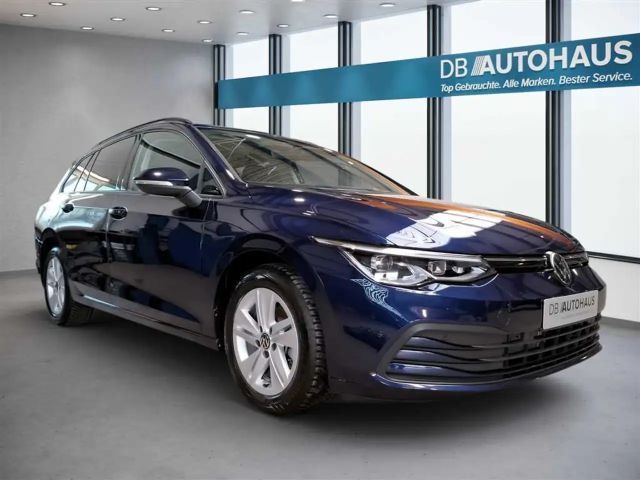 Volkswagen Golf 1.5 eTSI DSG Life