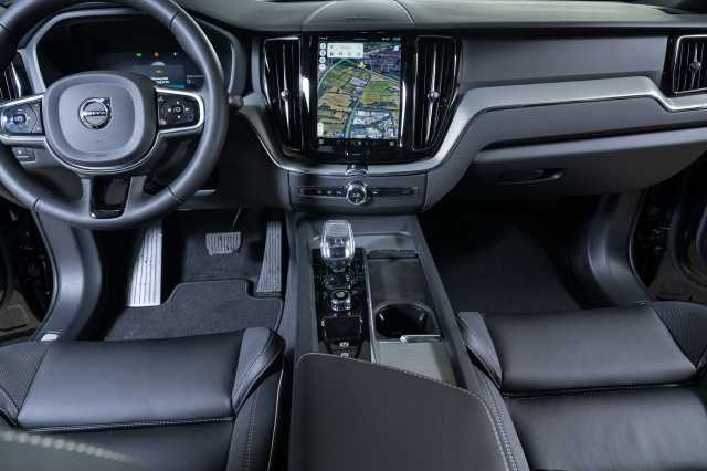 Volvo XC60 AWD Dark Plus Recharge T6