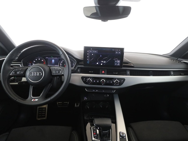 Audi A4 35 TFSI Avant S-Line S-Tronic