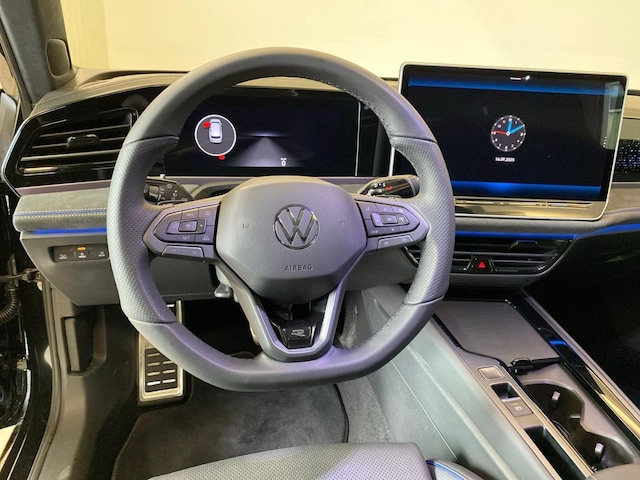 Volkswagen Passat R-Line eHybrid