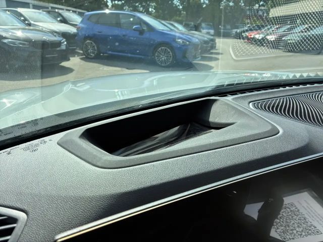 BMW 320 320d M-Sport Sedan xDrive