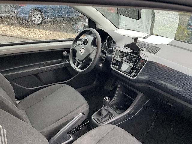 Volkswagen up! Move Move up!